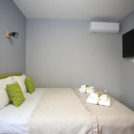 Romantica Apartment